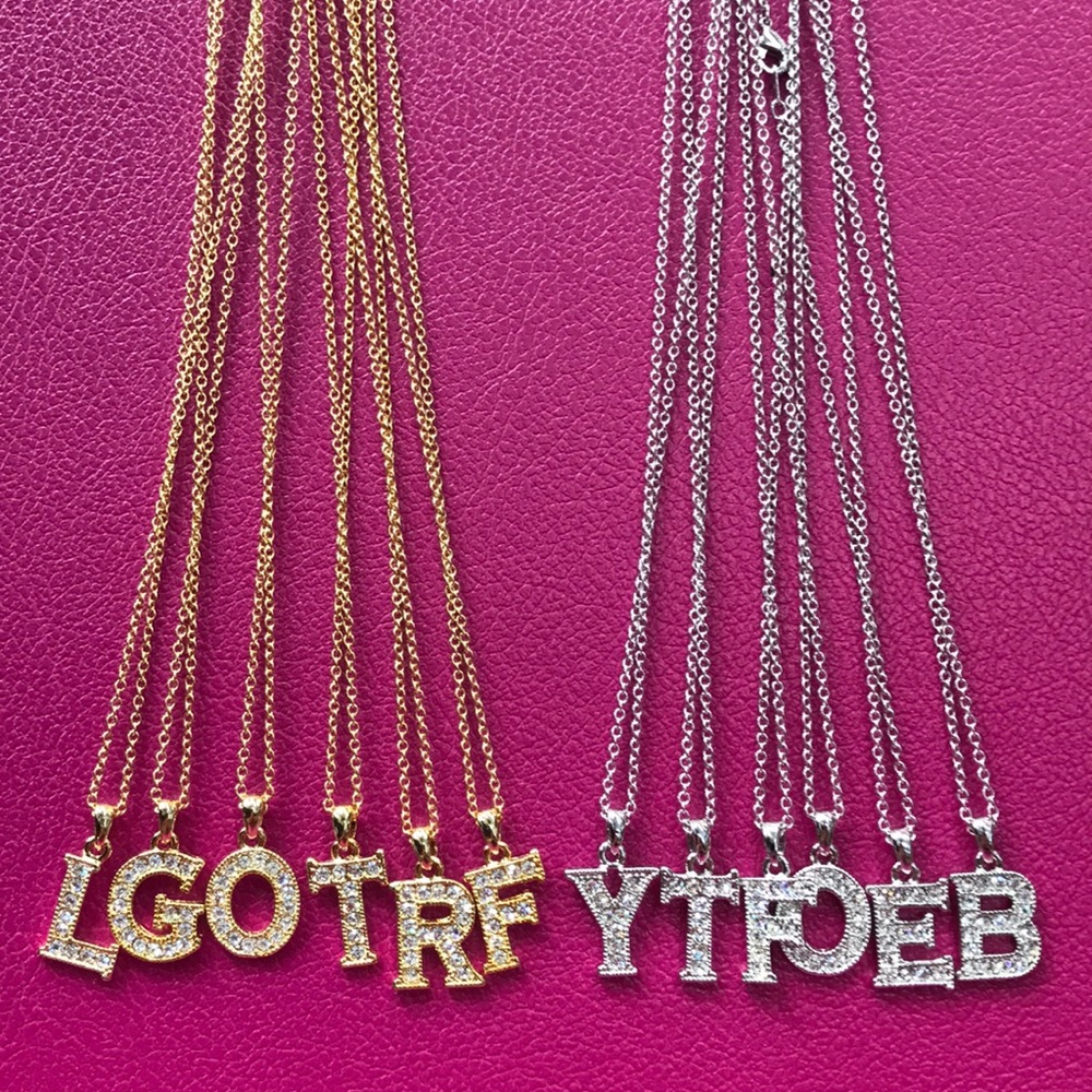 Rhinestone Initial Necklace 🔠